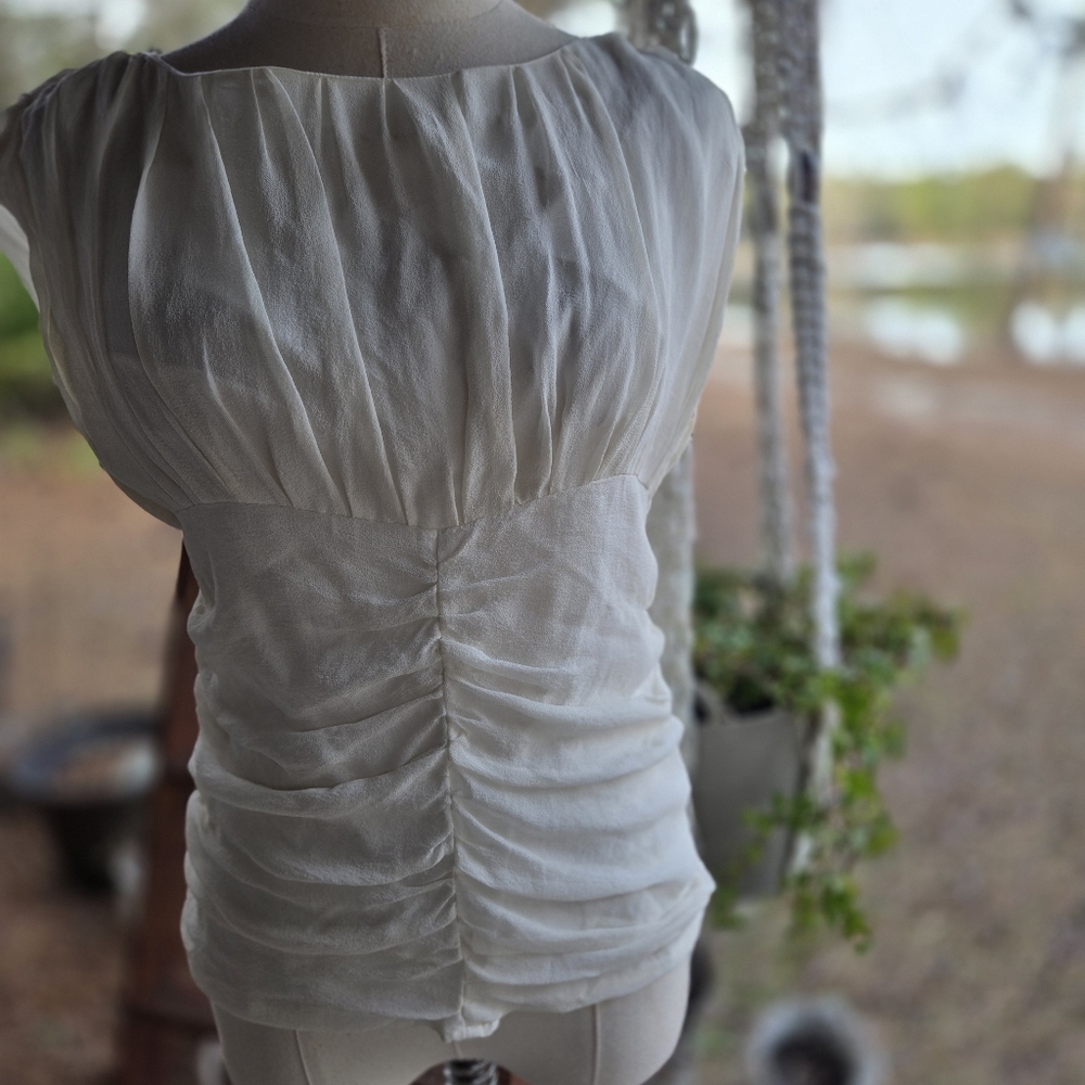 WD NY Cream 100% Silk Ruched Blouse Size 10